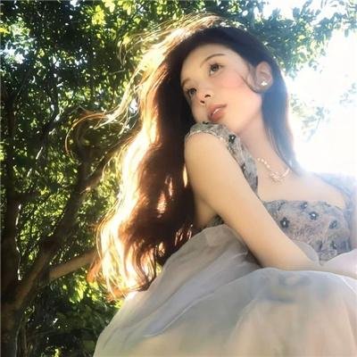 戴帽子的猫